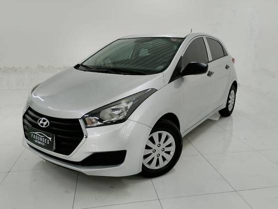 HYUNDAI HB20 1.0 COMFORT PLUS 12V FLEX 4P MANUAL HYUNDAI HB20 1.0 COMFORT PLUS 12V FLEX 4P MANUAL